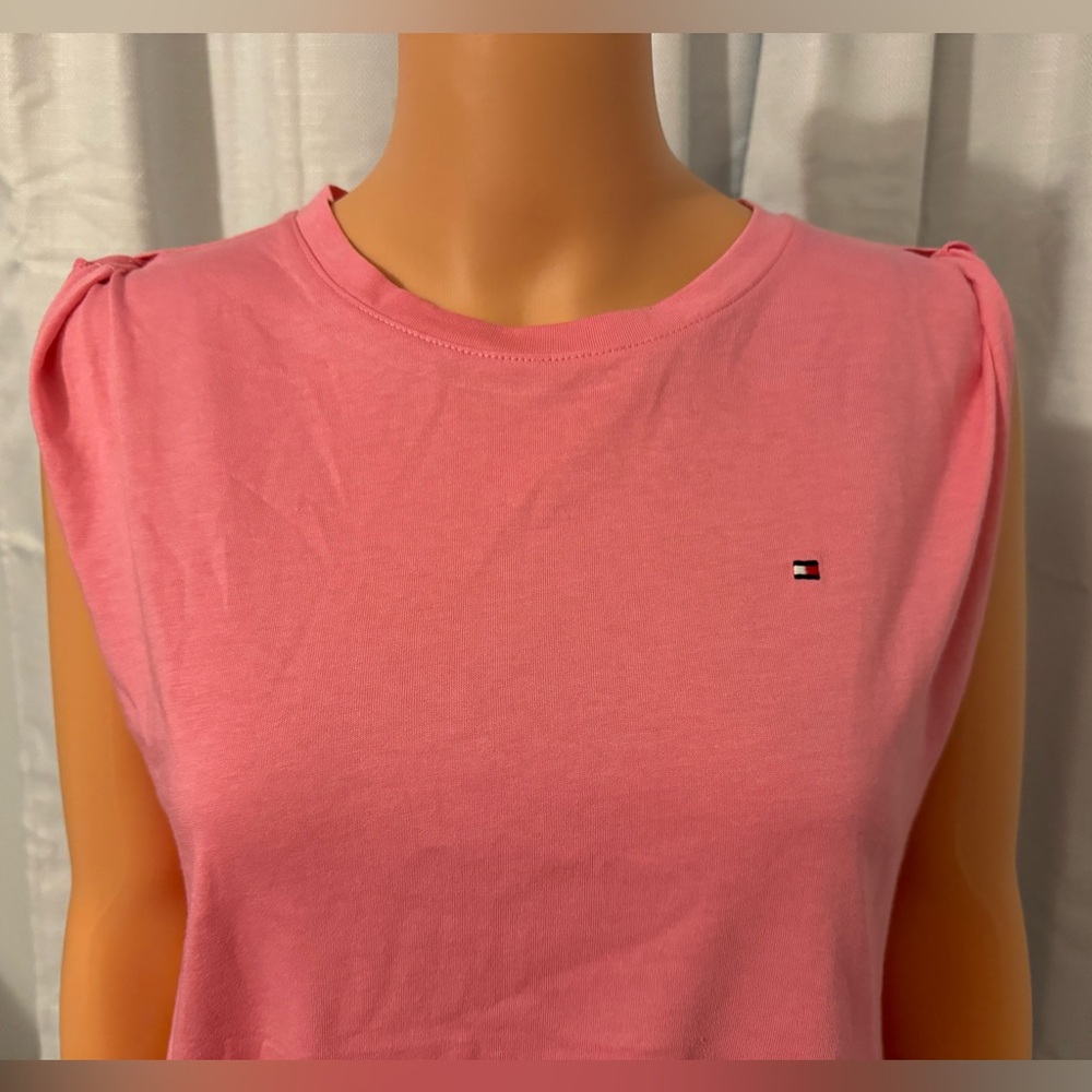 Cute Tommy Hilfiger size S pink knot front knot shoulder shirt NWT - Picture 4 of 8